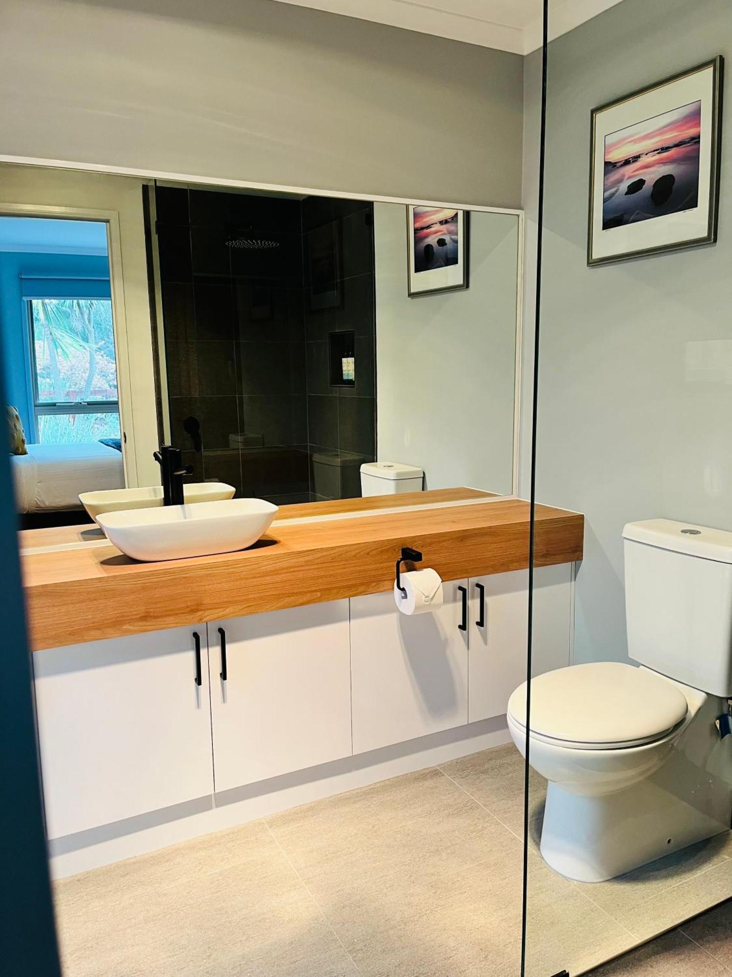Marengo Beach Studios- Pet Friendly Екстериор снимка